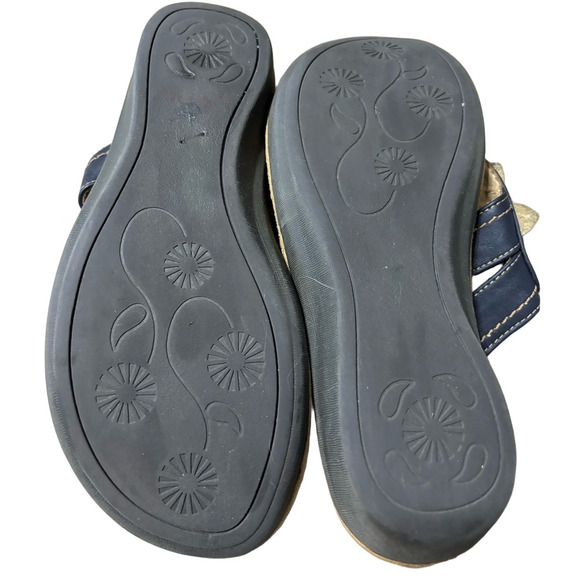 Cliffs by White Mountain Carnation Black Floral Sandals size 7M - Picture 5 of 6